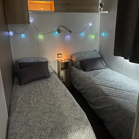 Mobil-Home 4 étoiles avec piscine proche de Blois Onzain Exterior foto