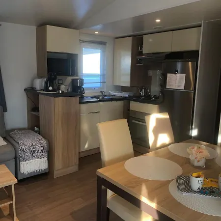 Mobil-Home 4 étoiles avec piscine proche de Blois Onzain Exterior foto