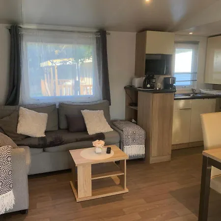 Mobil-Home 4 étoiles avec piscine proche de Blois Onzain Exterior foto